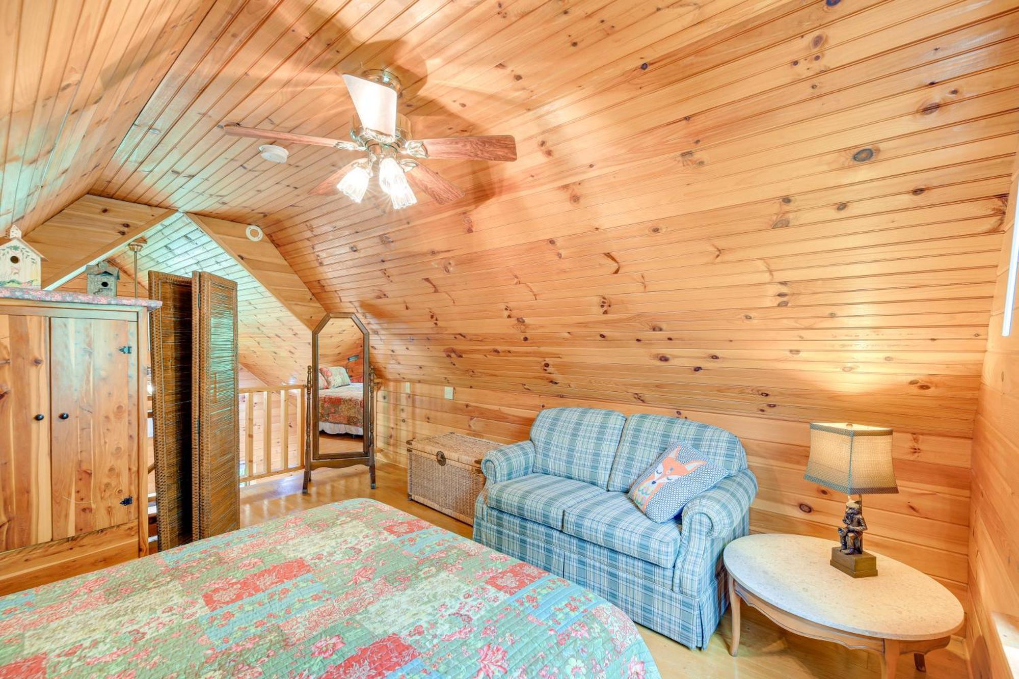Quaint Blue Ridge Cabin Rental With On-Site Stream! Sparta Zewnętrze zdjęcie