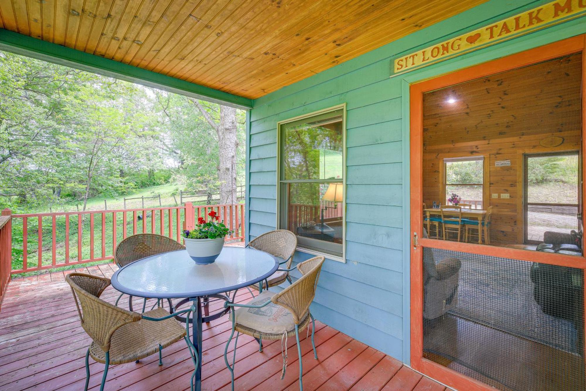 Quaint Blue Ridge Cabin Rental With On-Site Stream! Sparta Zewnętrze zdjęcie